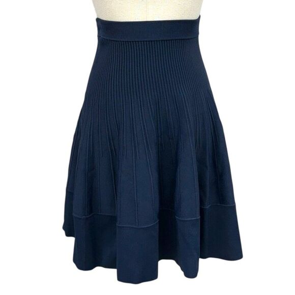 ALC A.L.C. Navy Blue High Waisted Ribbed Stretch Skater A-line Skirt size Small - Picture 1 of 9